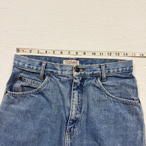GreatLand High Rise Denim Shorts, Size Medium - Picture 4 of 7